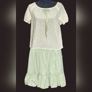 Handmade Short Sleeve Top and Shirt Outfit in Green/White